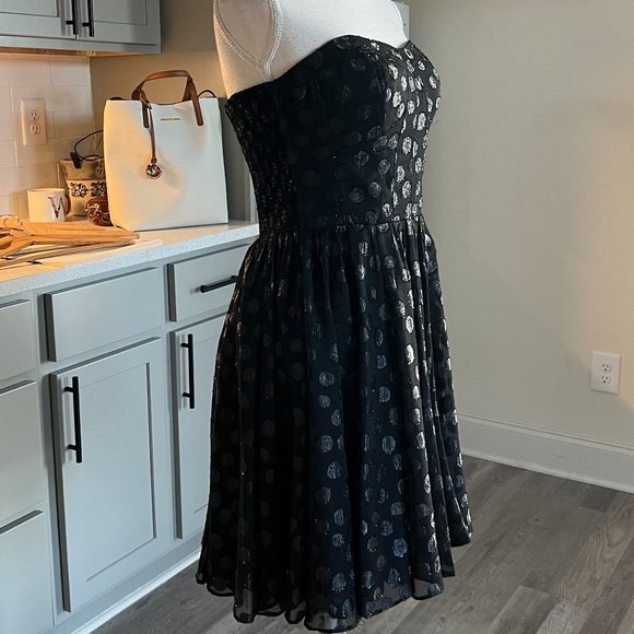 Guess Little Black Strapless Black Polka Dot Dress Twirl Worthy Skirt Size 8 - Picture 3 of 12